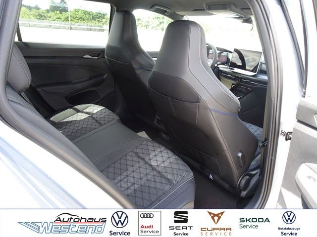 Fahrzeugabbildung Volkswagen Golf Var. R-Line 1.5l TSI 110kW DSG LED Navi