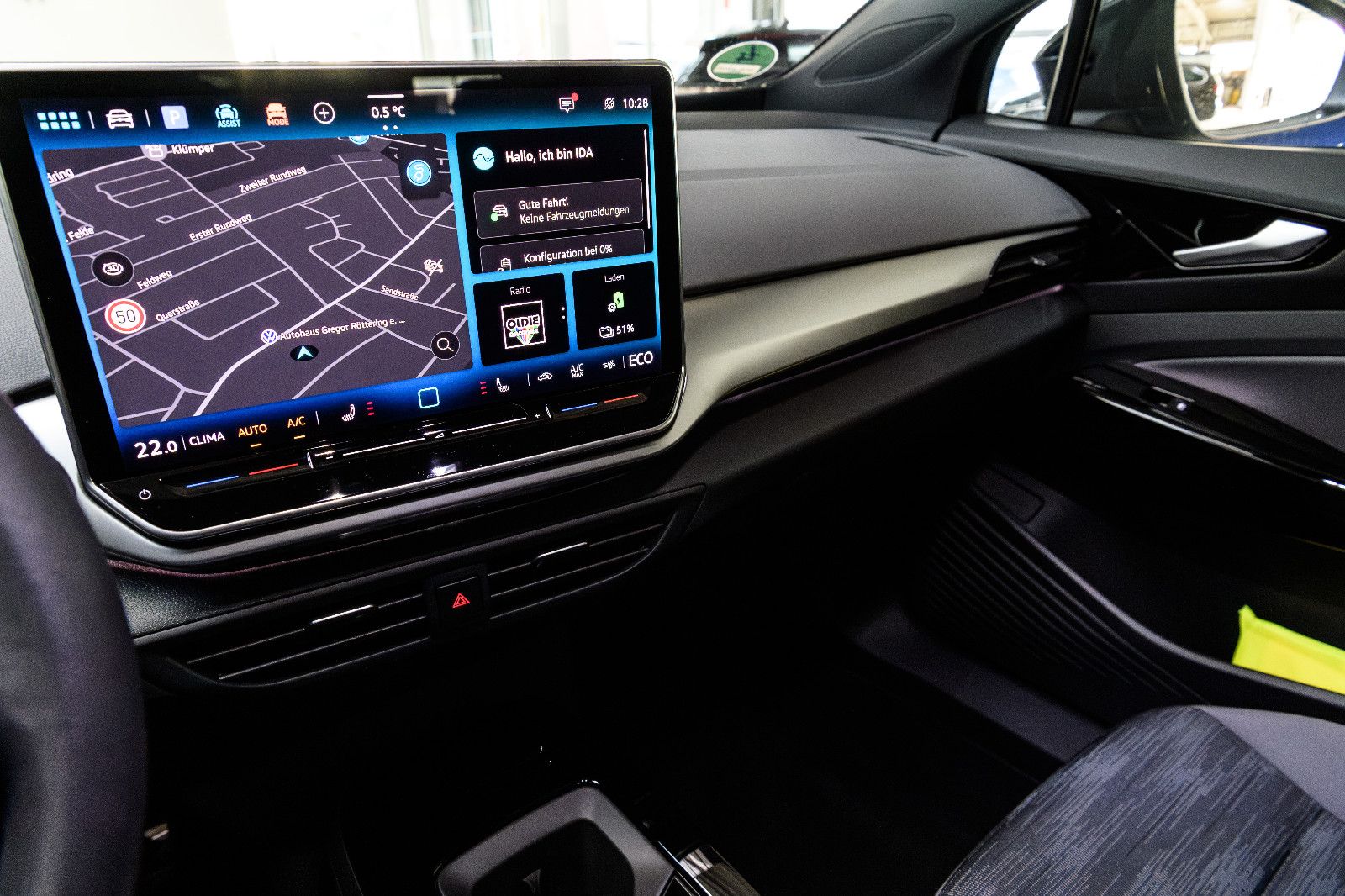 Fahrzeugabbildung Volkswagen ID.4 Pro IQ-LED+NAVI+ACC+WÄRMEPUMPE+SHZ