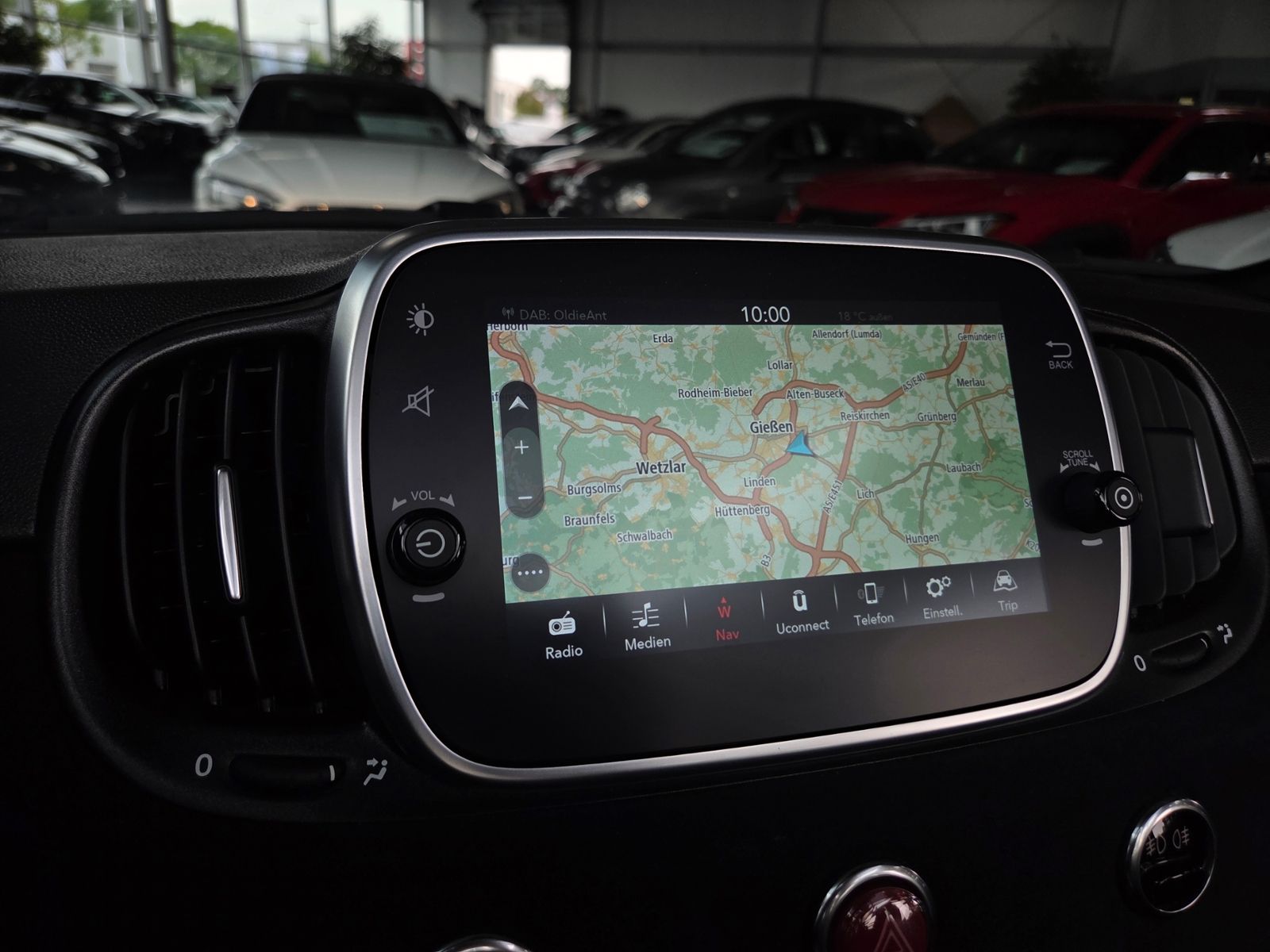Fahrzeugabbildung Abarth 595C Competizione NAVI CarPlay