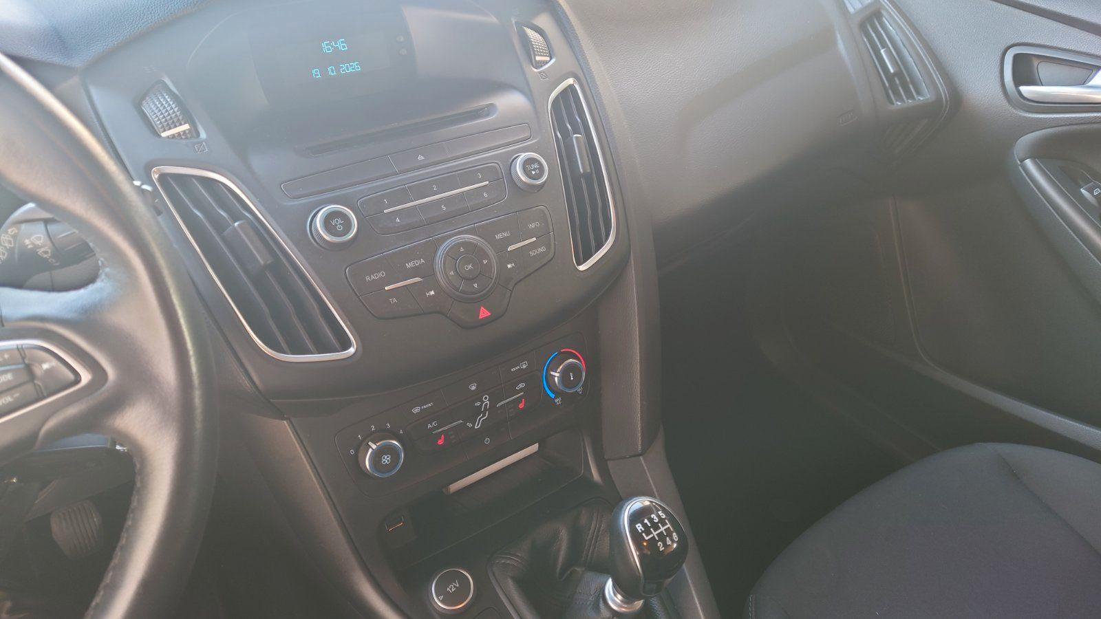 Ford Focus 2015 — фото 7