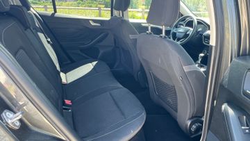 Ford Focus - 9