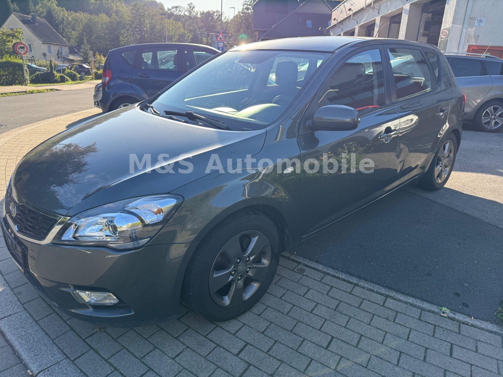 Kia cee'd / Ceed