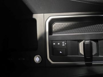 Bild 15 Ford Transit Connect Grand L2 AHK Klimaautom Spurhalt