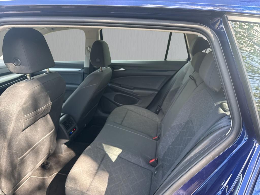 Volkswagen Golf 1.0 eTSI DSG Life LED ACC RKam Keyless Navi, миниатюра 14