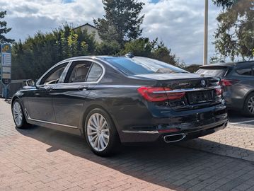 BMW 725 - 4