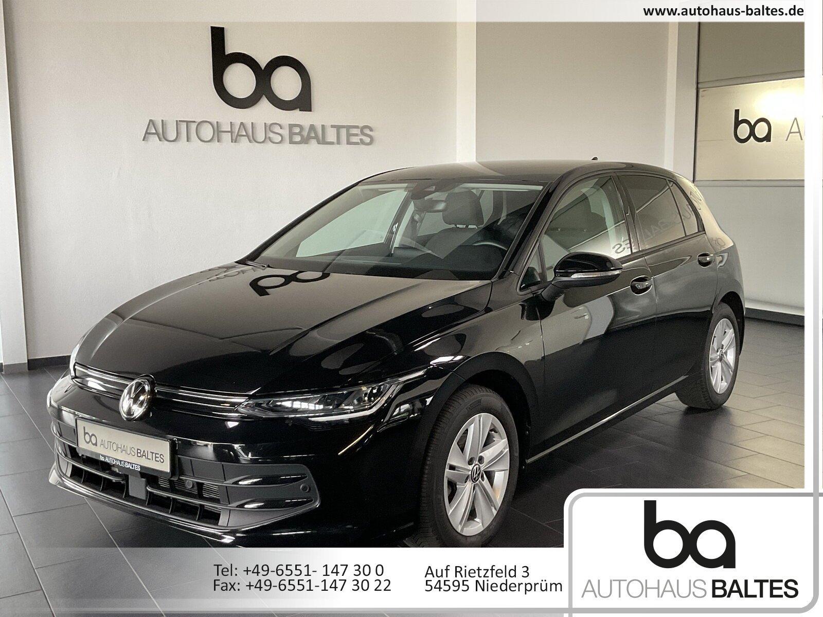Volkswagen Golf VIII 1.5 TSI Life ACC/LED/PDC/CockpitPro