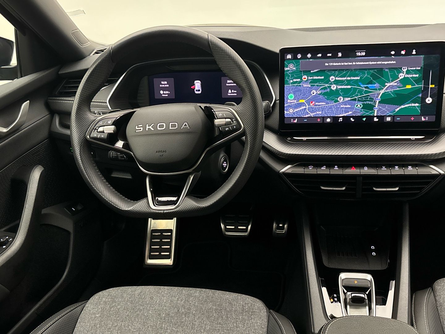 Skoda Octavia Combi Sportline 2.0 TDI DSG Pano ACC HUD foto 8