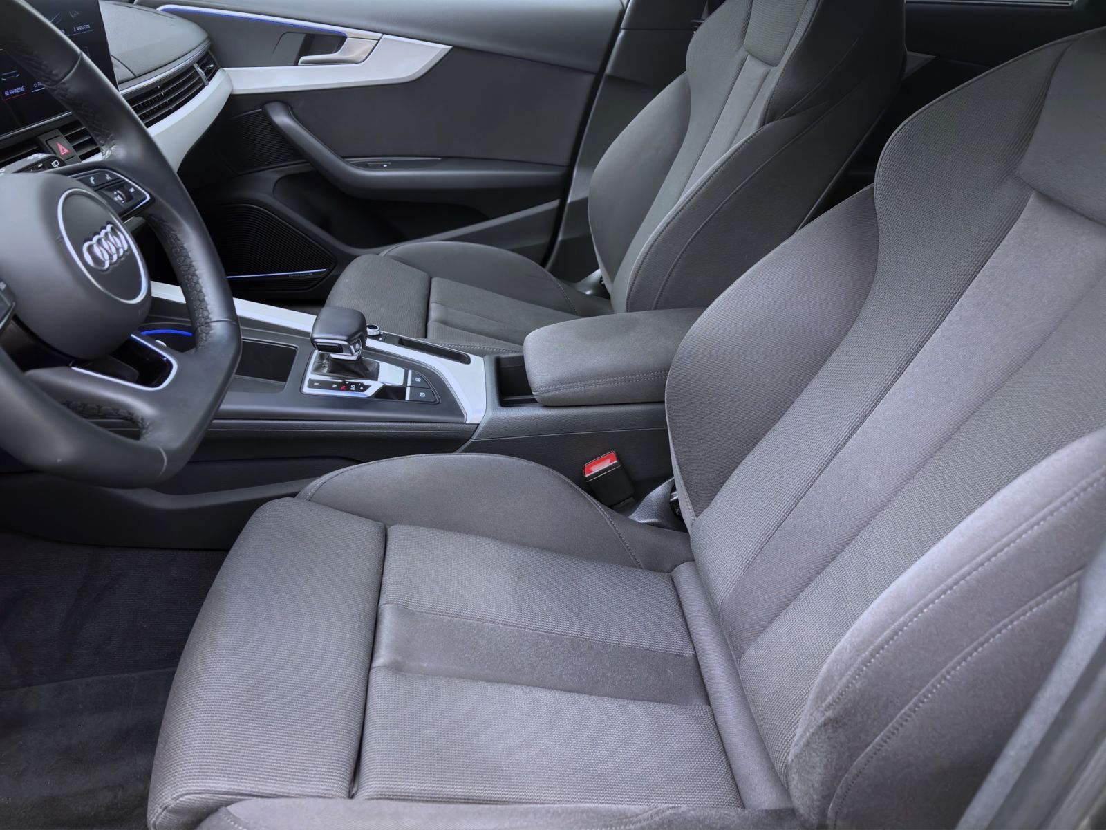 Audi A4 - Bild 10