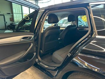 BMW 530d *LED*Navi*xDrive*HeadUp*Professional*