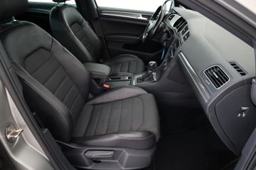 Volkswagen Golf - 4