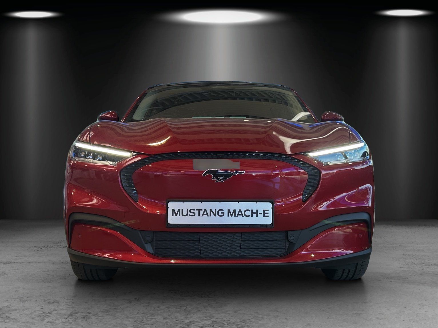 Fahrzeugabbildung Ford Mustang MACH-E Heckantrieb Extended Range Panora