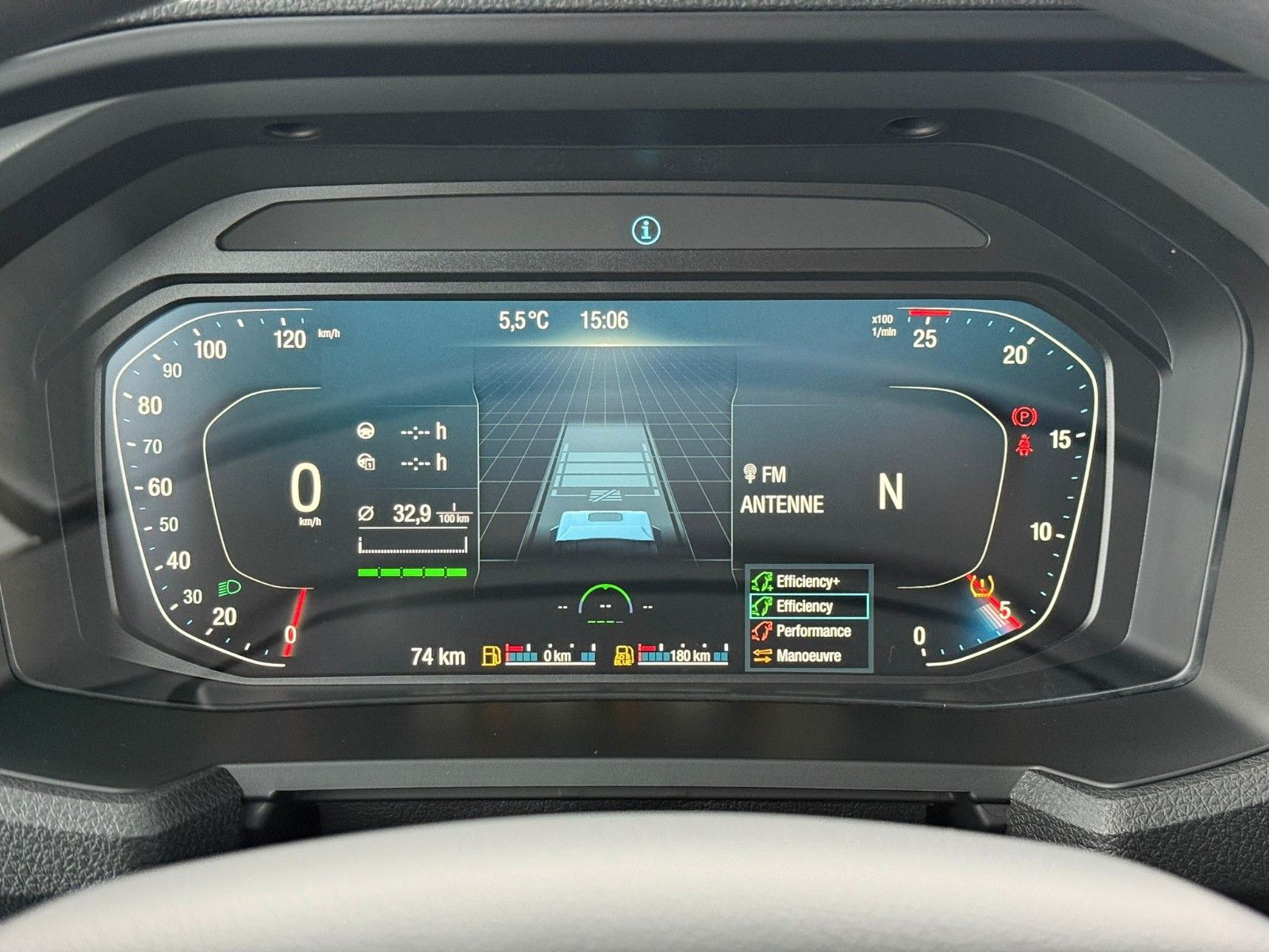 Fahrzeugabbildung MAN TGX 18.520 LL SU D30 Retarder PTO & Hubsattel*