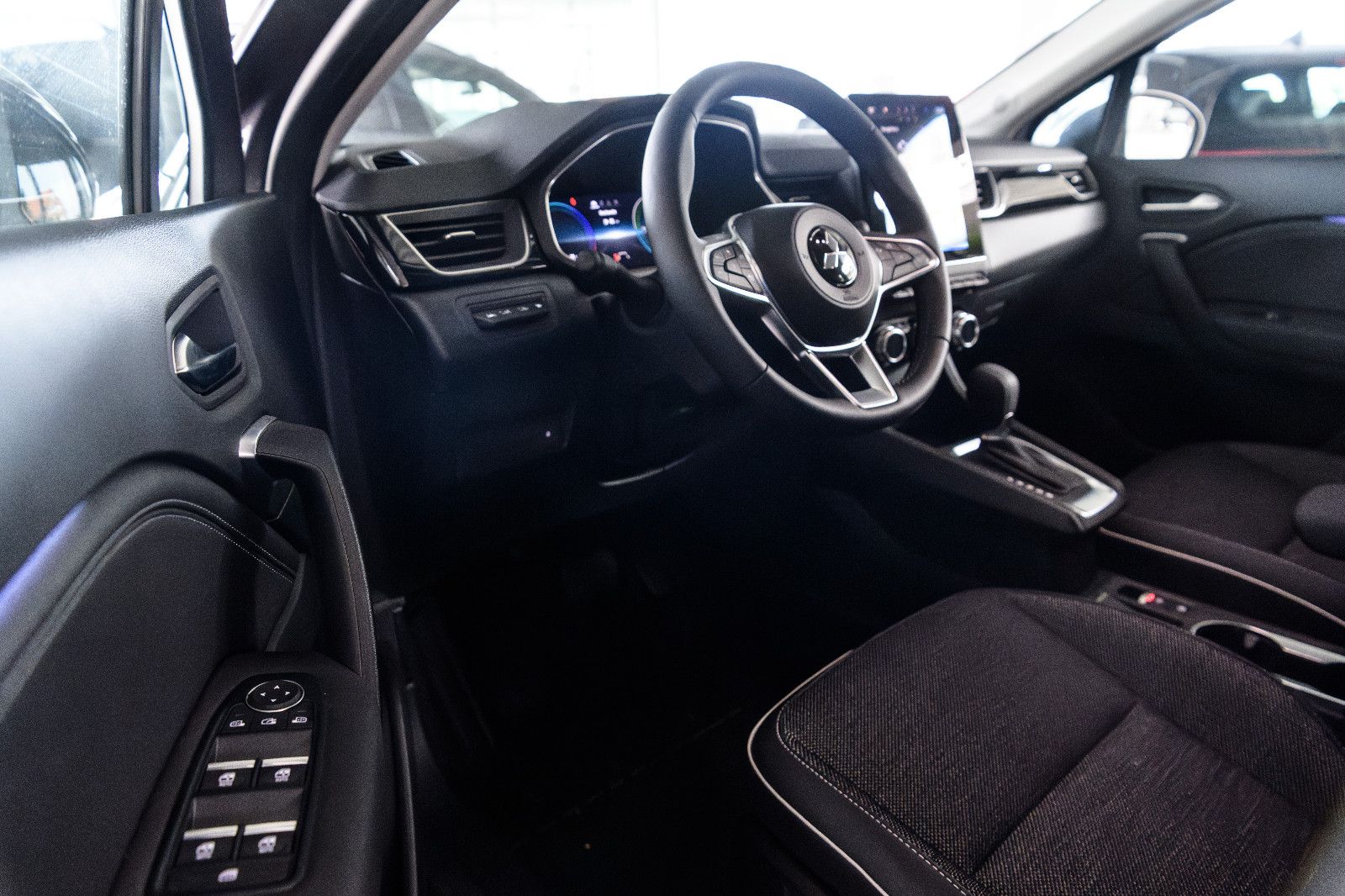 Fahrzeugabbildung Mitsubishi ASX 1.6 Intro Edition PHEV +LED+RFK+NAVI+SHZ+