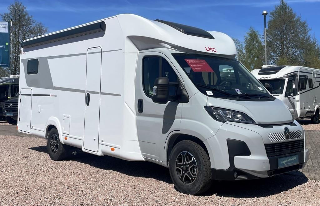 Fahrzeugabbildung LMC Tracer 730 EL Verfüg./Sparen Sie 15.235,- €