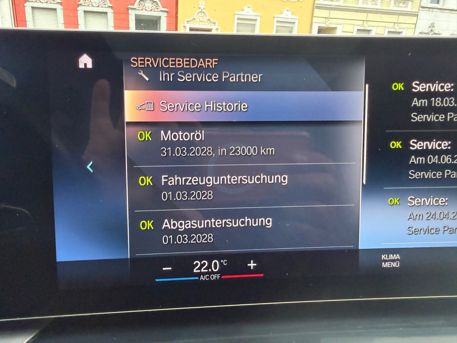 Fahrzeugabbildung BMW 330d xDrive Touring M SPORT PRO PANO STANDH. AHK