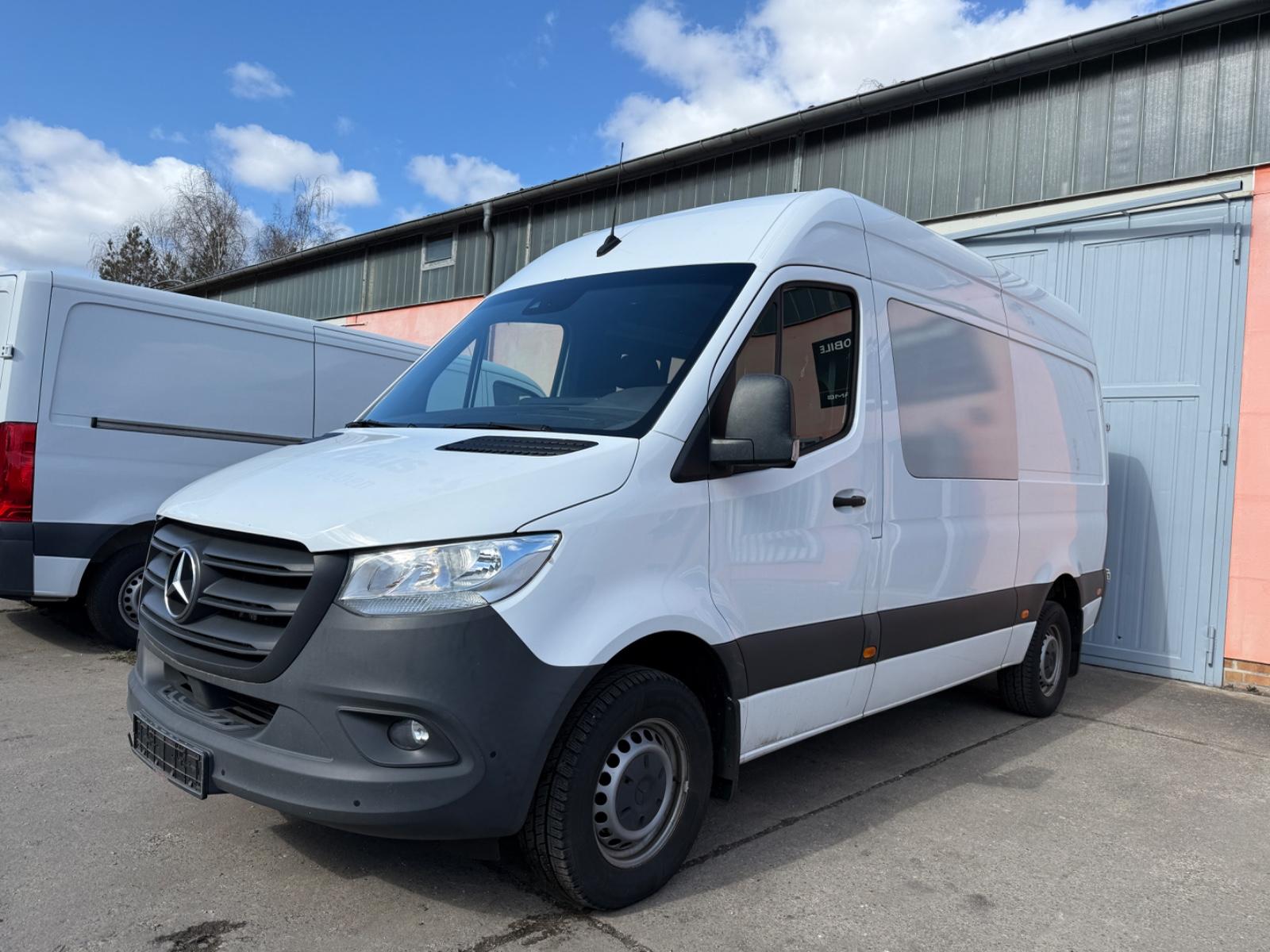 Mercedes-Benz Sprinter 319 Mixto L2H2/V6/3,0/5-Sitze/AHK3,5T