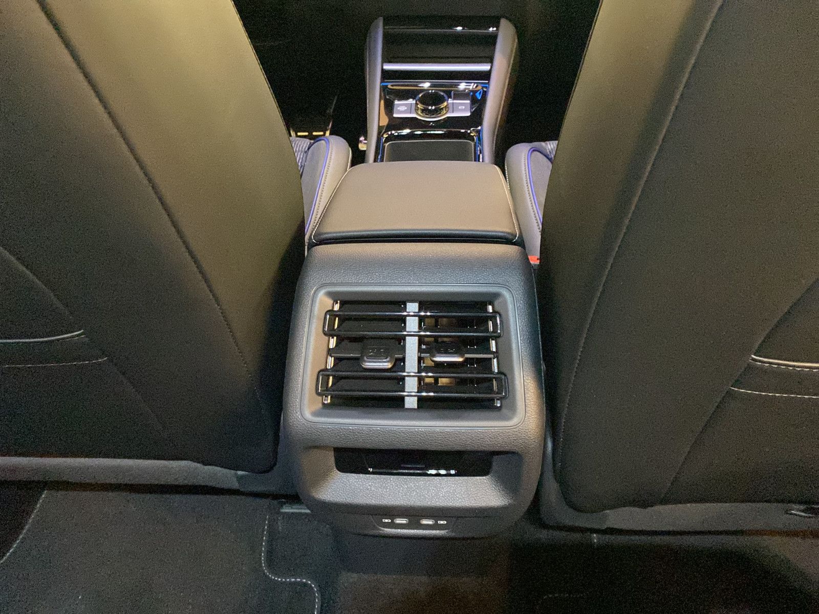 Volkswagen Tiguan - Bild 16