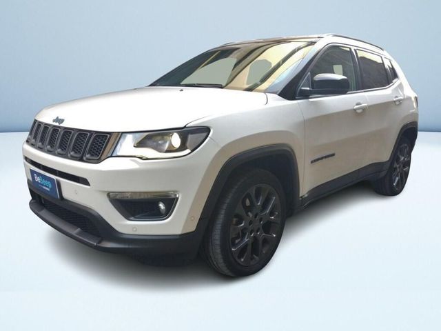 Jeep Compass 1.3 Turbo T4 PHEV S 4xe AT6