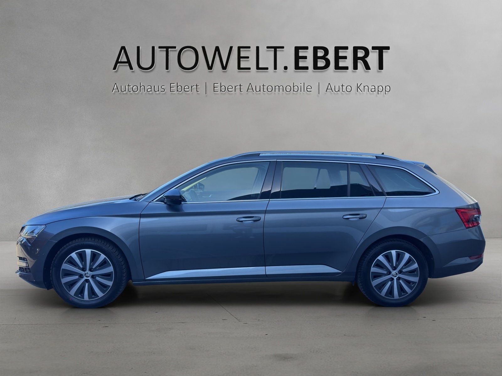 Fahrzeugabbildung SKODA Superb Combi 1.5 TSI DSG Style/AHK/KAMERA/ACC/