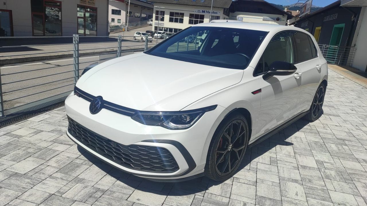 Volkswagen VOLKSWAGEN GOLF GTI 2.0 TURBO BENZINA 245CV MANU