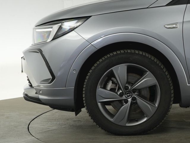 Grandland GSe PHEV 4X4 AT+NAVI+RÜCKFAHRKAMERA+SI