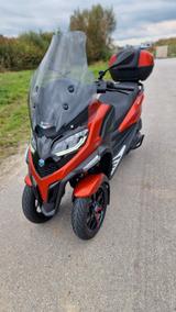 Piaggio Mp3 400 Hpe Sport  - PIAGGIO MP3 400 SPORT