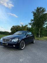 Mercedes-Benz Mercedes Benz w203 C180 Kompressor - Mercedes-Benz C 180: W203