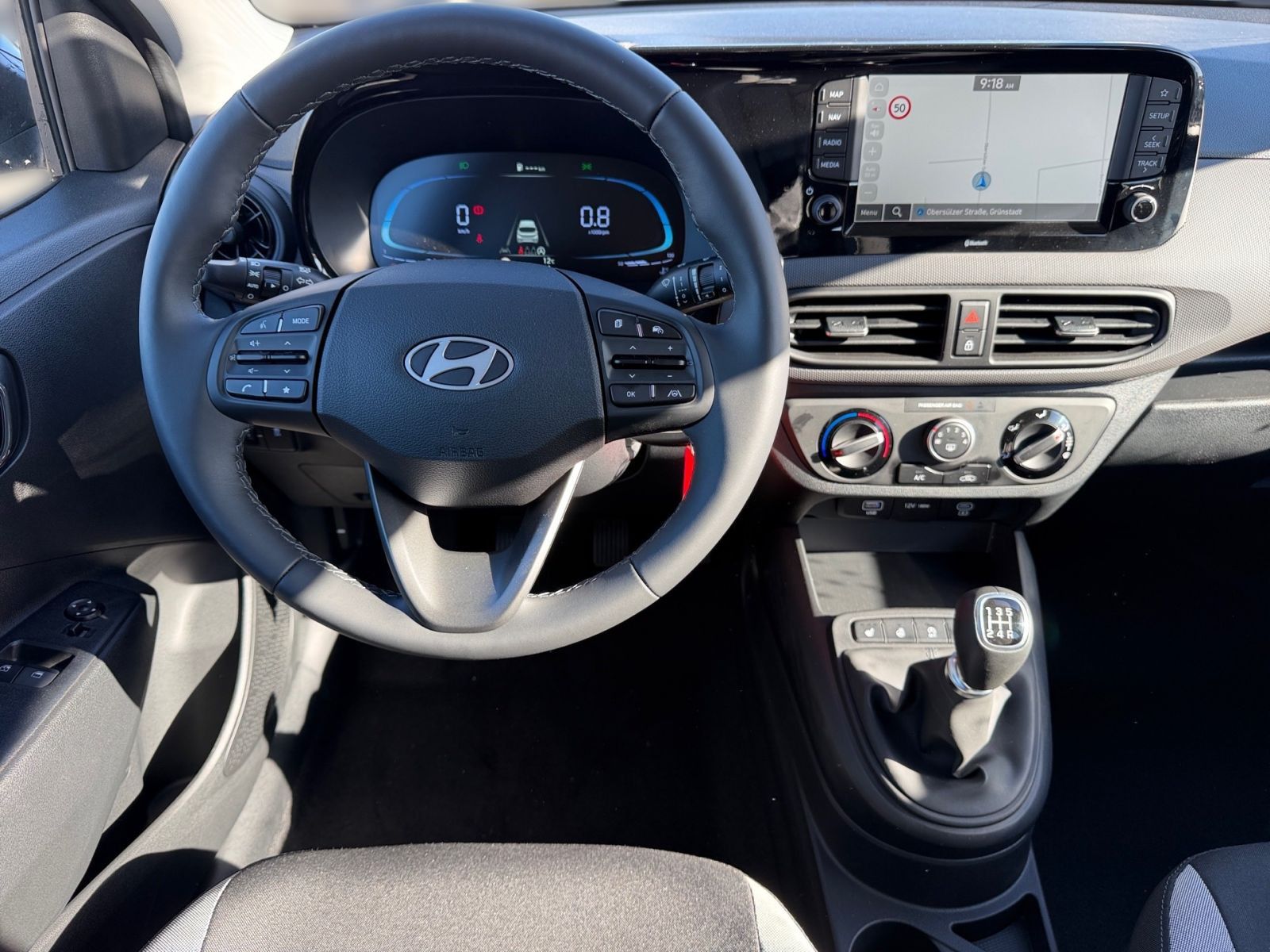 Fahrzeugabbildung Hyundai i10 1.0 Trend Navi Sitzheizung