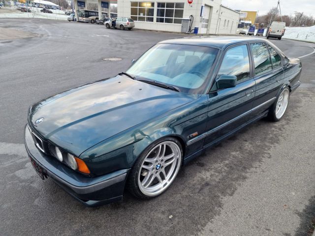 BMW 540i 5 Gang Schalter E34 V8