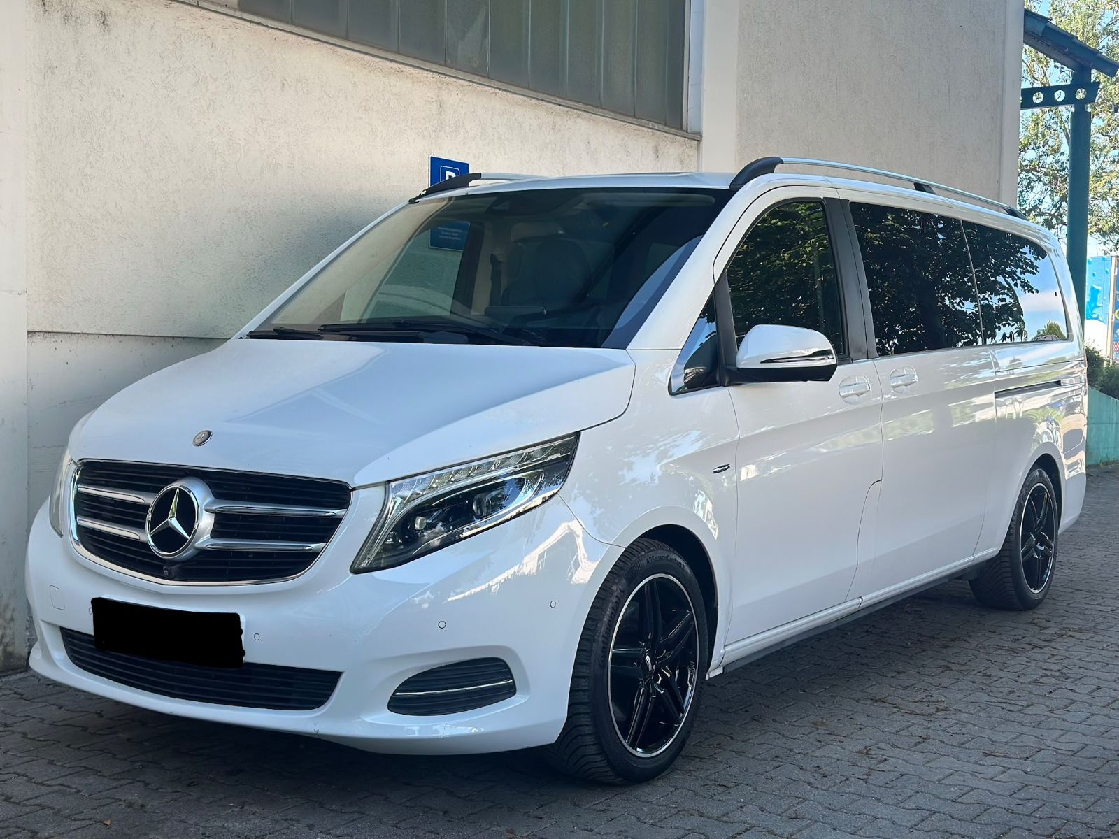 MERCEDES-BENZ V 250 Extralang/360°/Spur/LED/Burmester/7 Sitzer