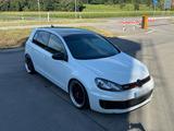 Volkswagen Golf 6 GTI Adidas Editon - Volkswagen Golf: GTI Adidas