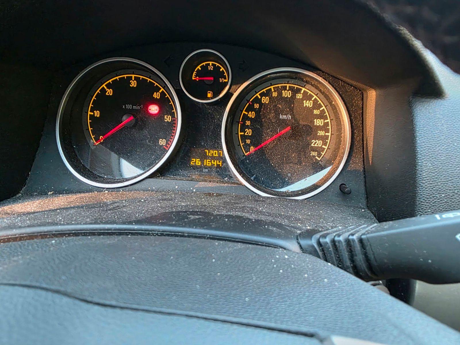 Opel Astra 2007 — engine 101 HP (74kW)