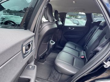 Volvo XC60 - 11