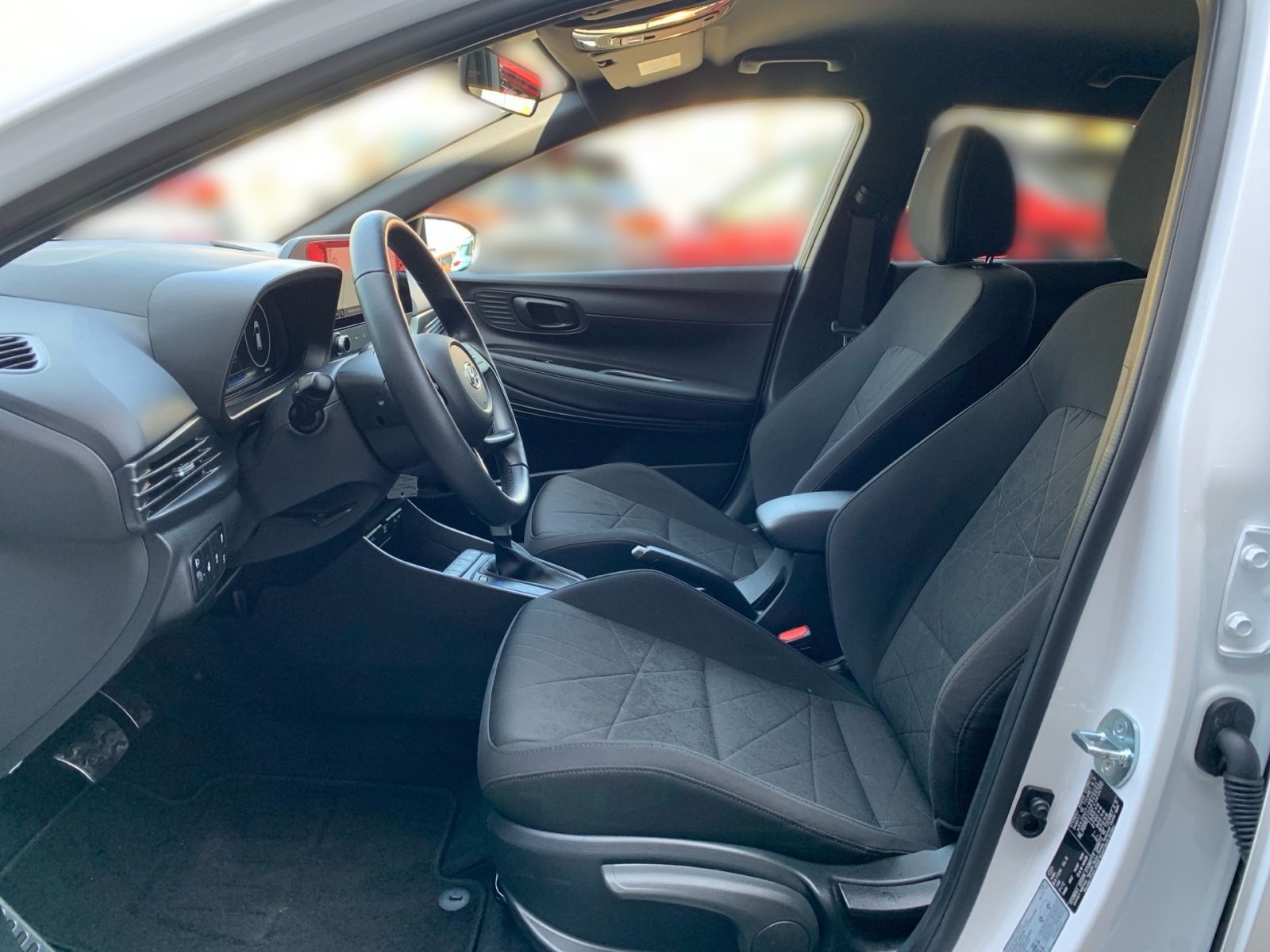 Fahrzeugabbildung Hyundai BAYON 1.0 T-GDI 7-DCT Connect & Go Mild-Hybrid N