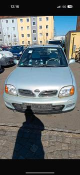 Nissan Micra Benziner Automatik getriebe 9... - gebrauchte Nissan Micra aus dem Jahr 2002