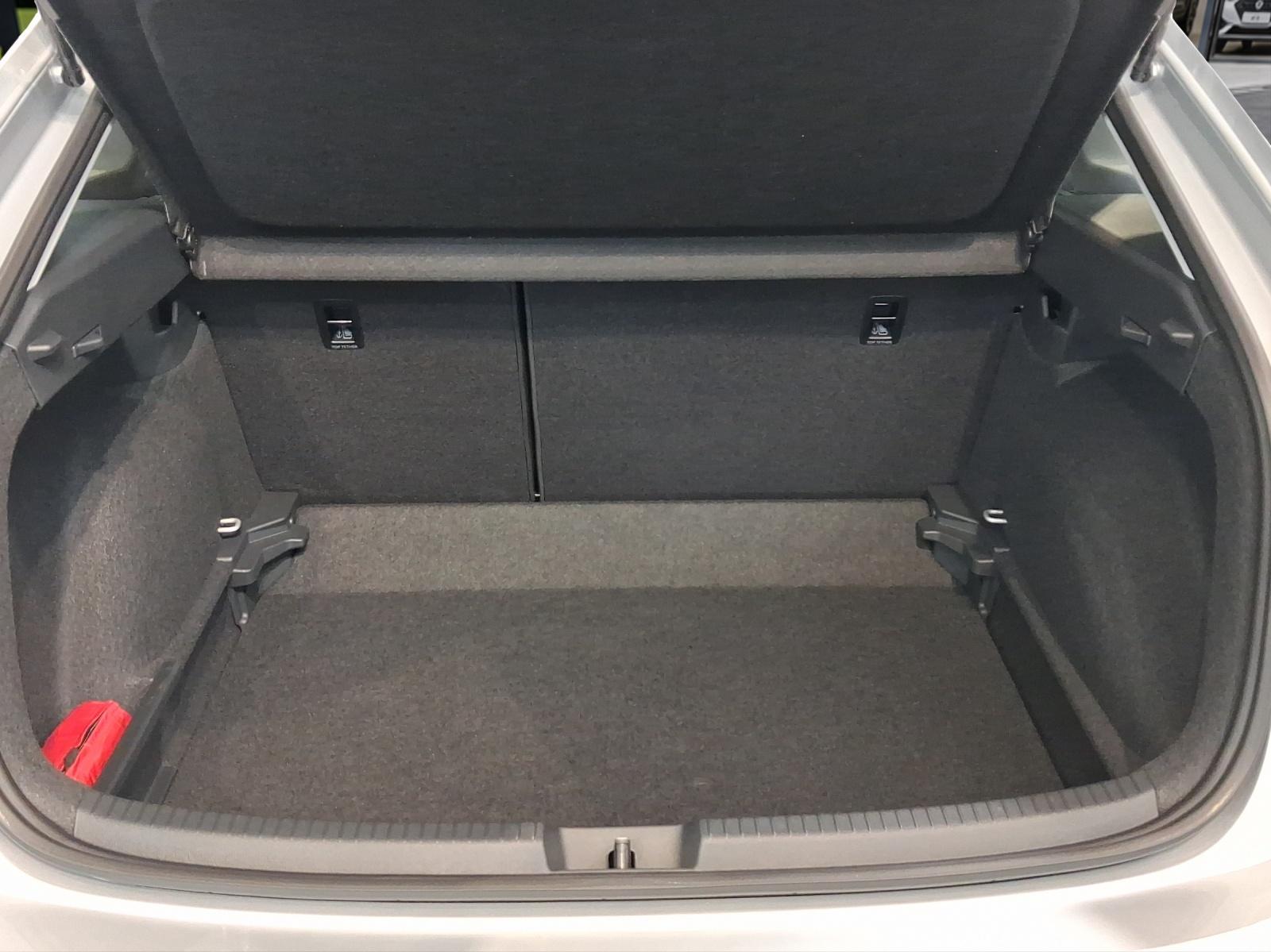 Volkswagen Taigo 1,0 l TSI DSG Style, миниатюра 22