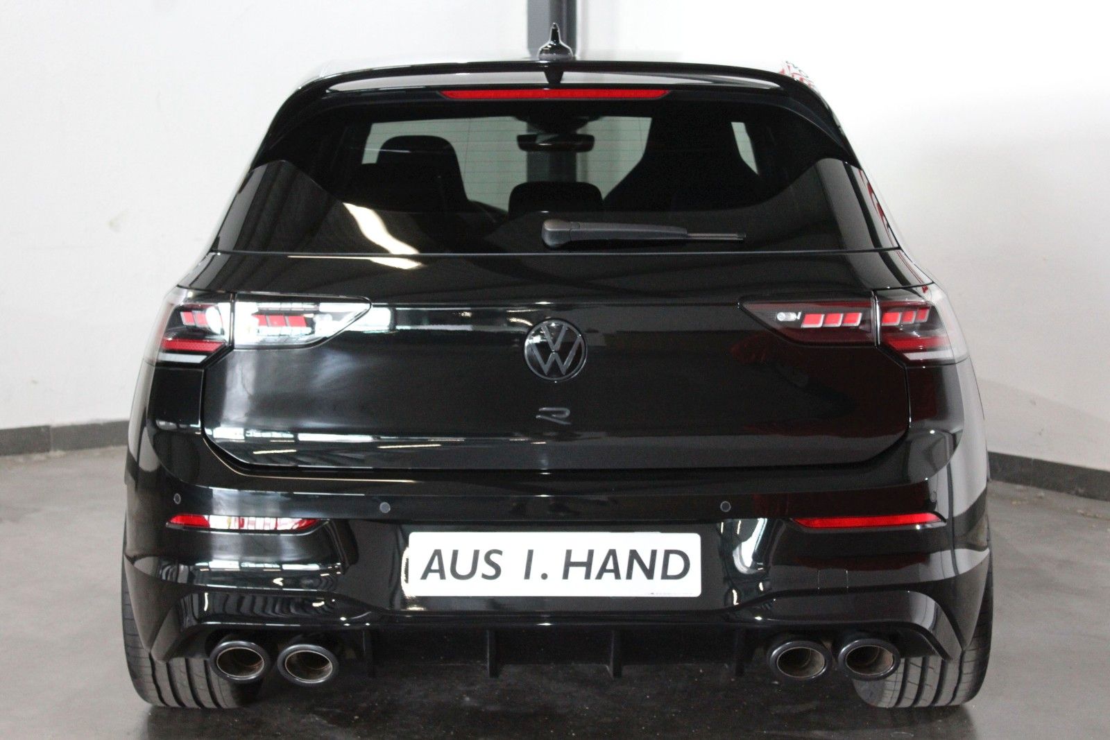 Volkswagen Golf R VIII Lim. 2.0 TSI 4Motion Black Edition foto 4