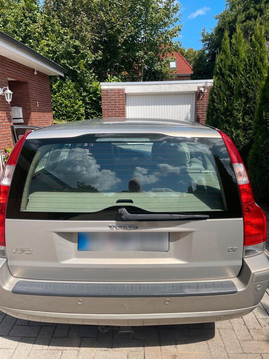 Volvo V70 2004 — photo 10