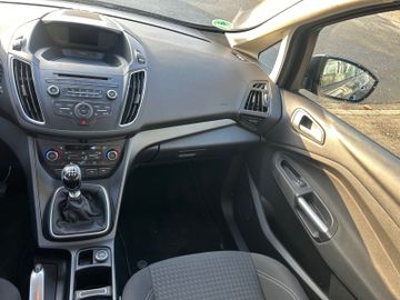 Ford Grand C-Max - 10