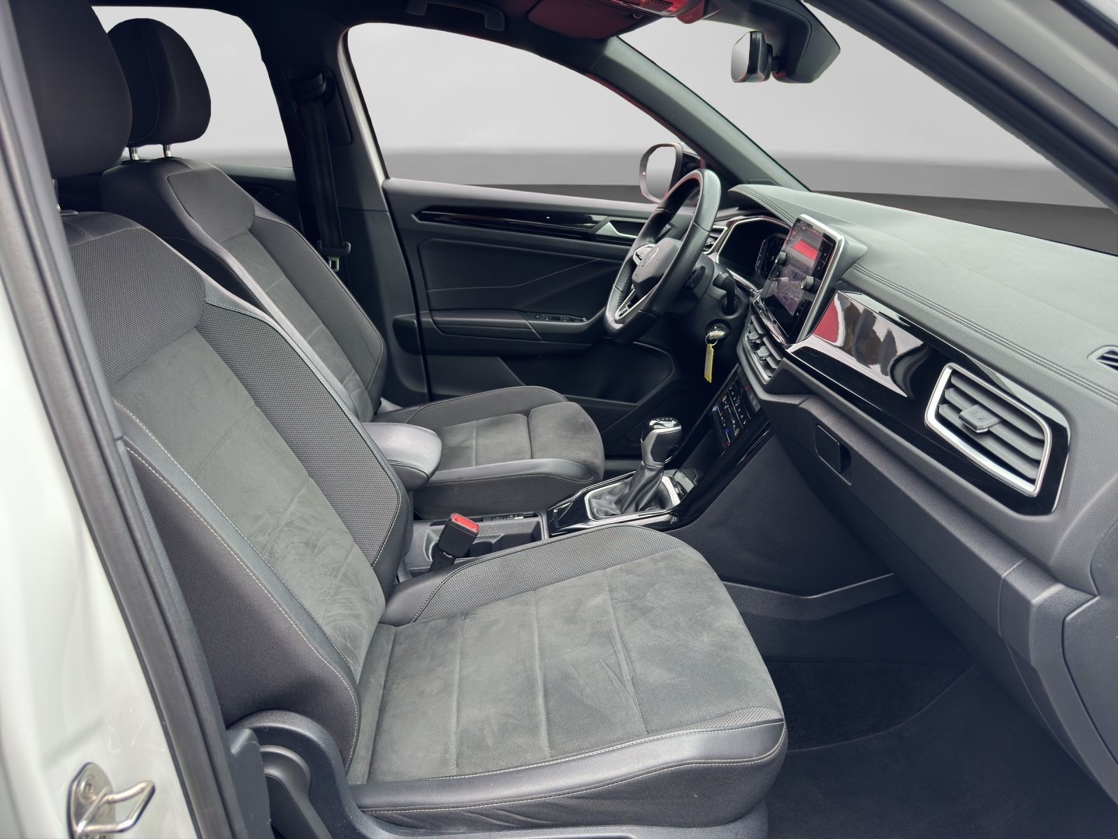 Volkswagen T-Roc - Bild 4
