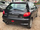 Peugeot 206 1.2 TÜV NEU*2 Hand*5 Gang*Zentralverieglung - Peugeot Gebrauchtwagen von 2000