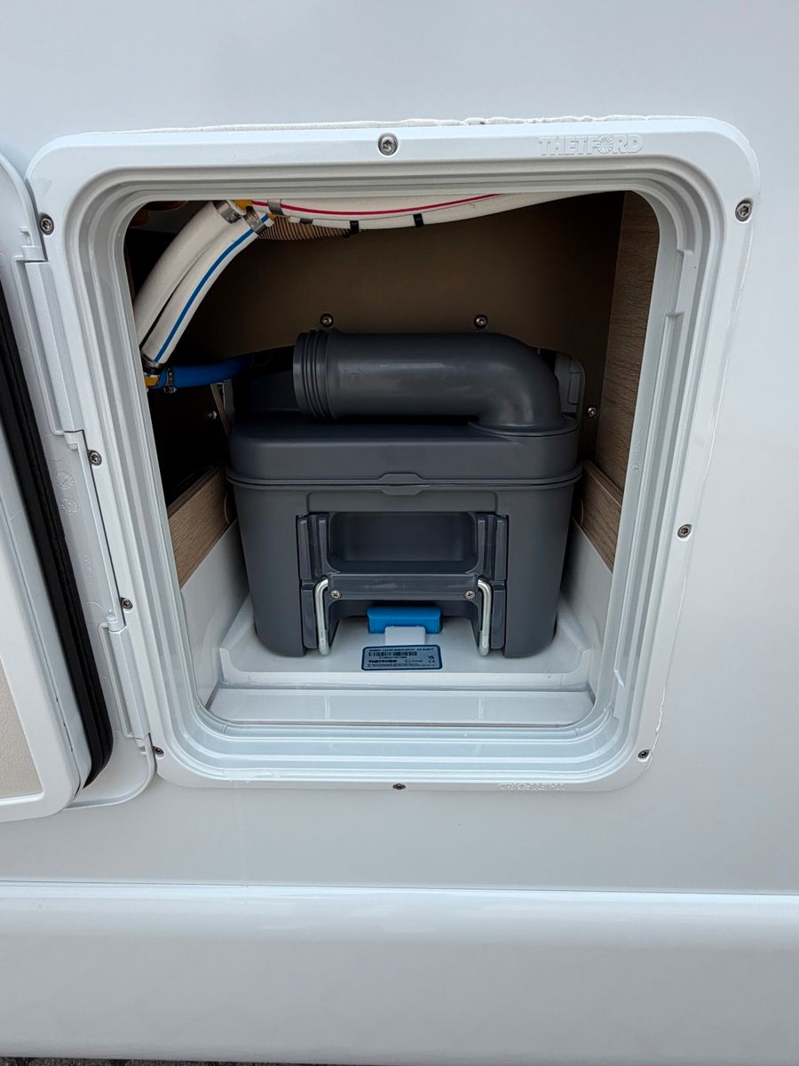 Fahrzeugabbildung Weinsberg CaraCompact Edition Pepper 600 MEG 2027