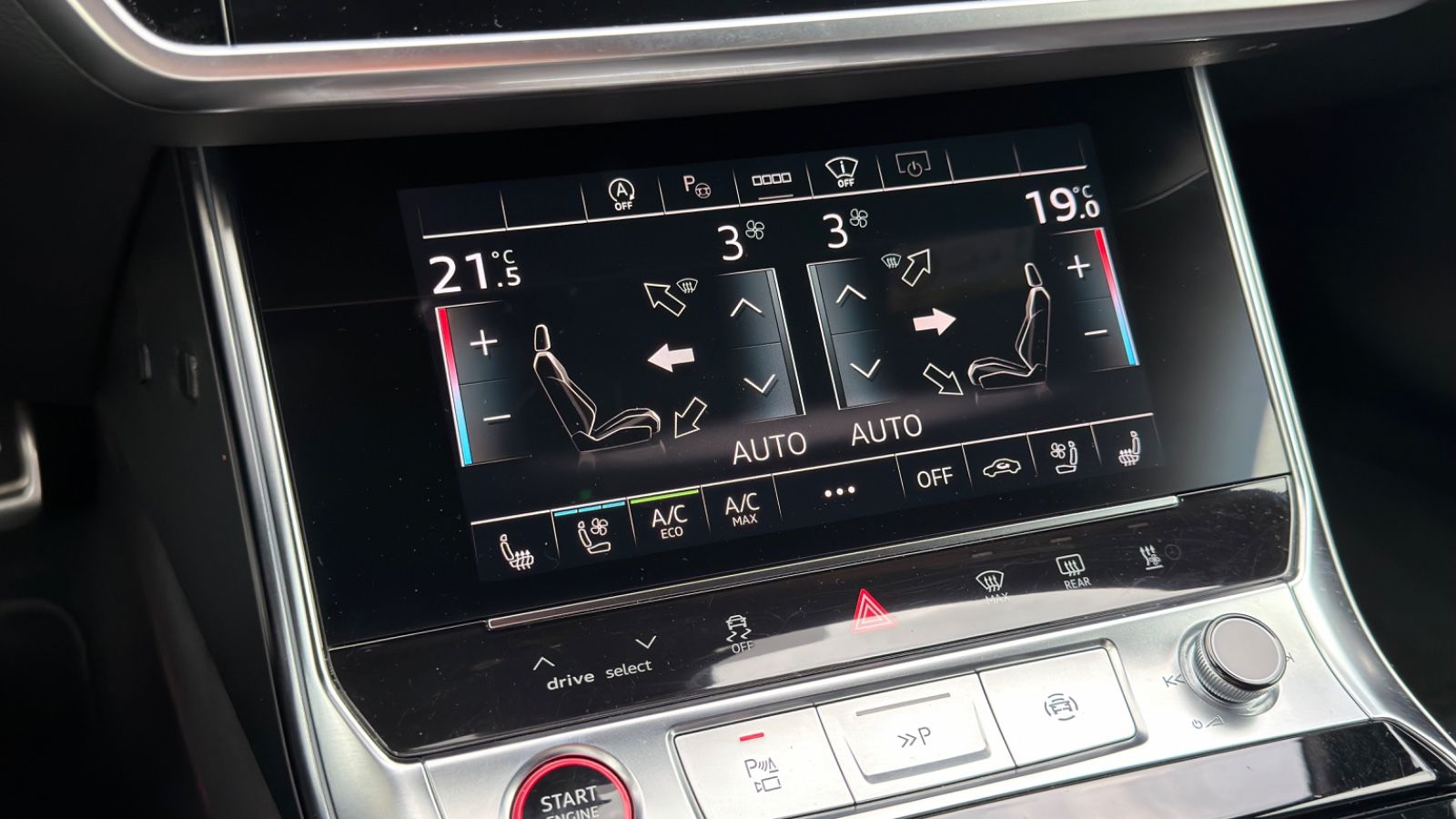 Audi RS6 4.0 TFSI quattro*MATRIX*PANO*22"*H-UP*B&O* foto 24