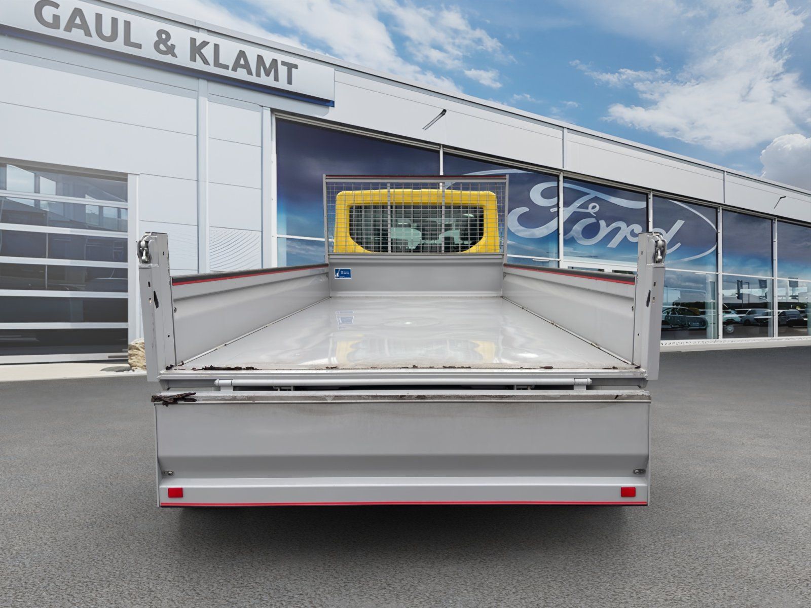 Fahrzeugabbildung Ford Transit 2.0 EcoBlue 350 L2 Einzelkabine Trend