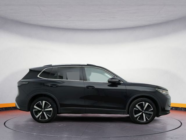 Volkswagen Tiguan 2.0 TDI DSG Elegance AHK PANO NAVI ALU19