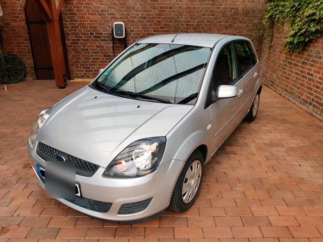 Ford Fiesta 1.3 mit HU 03/25