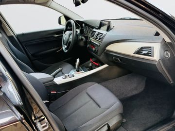 BMW 118 - 9