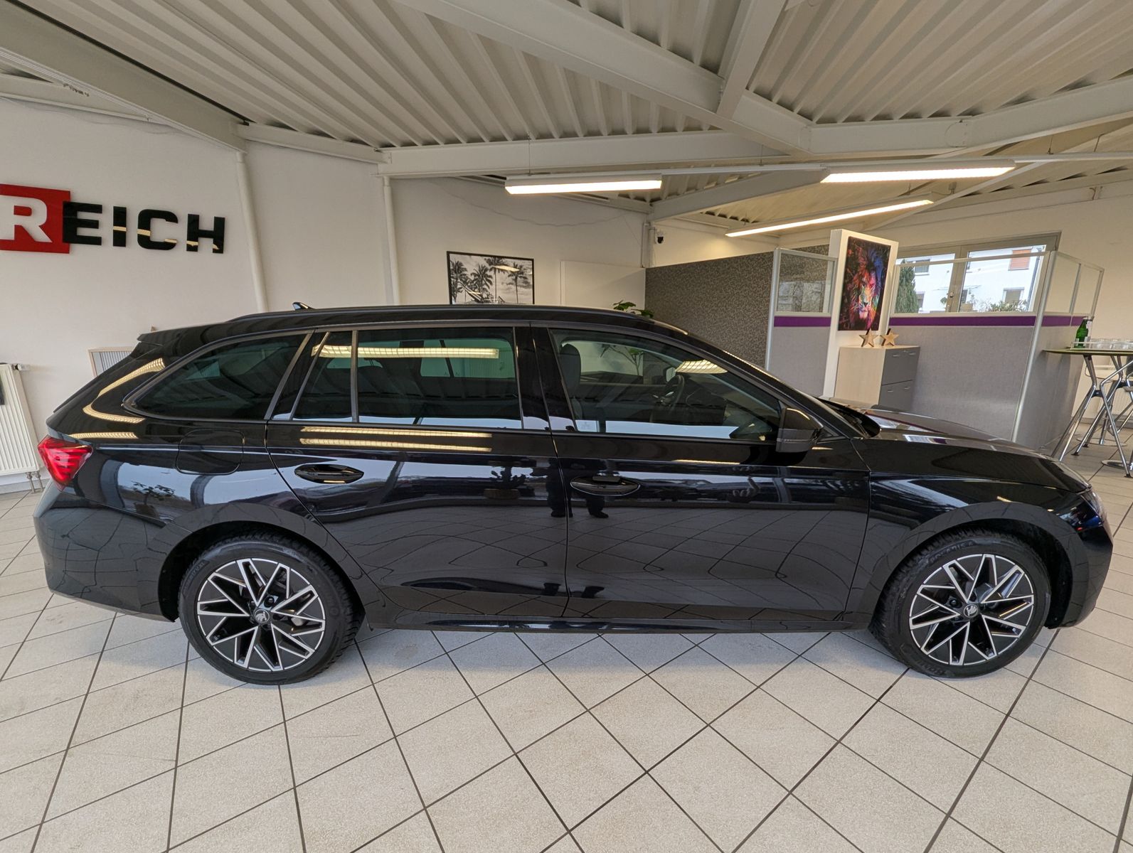 SKODA Octavia 1.5 TSI DSG ACC Style-Paket AHK 5J Garan - Image 8