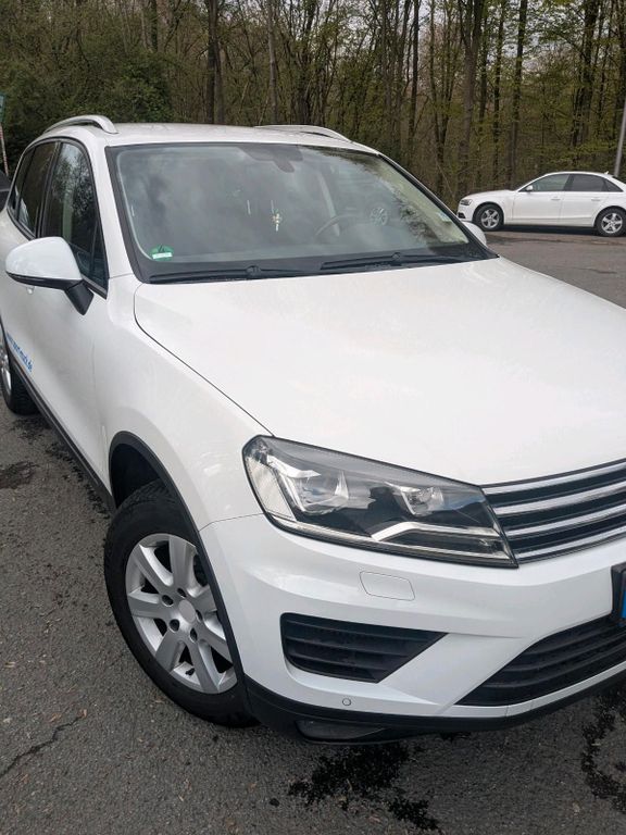 Image of Volkswagen Touareg