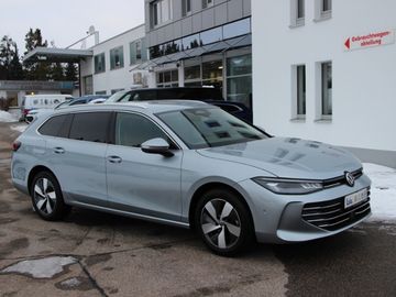 Volkswagen Passat Variant 1.5 eTSI DSG AHK Business Tiptron